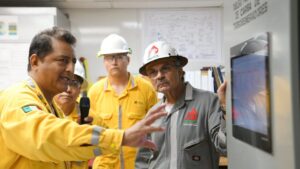 Pemex va por más de 100 mil mdp en ahorros