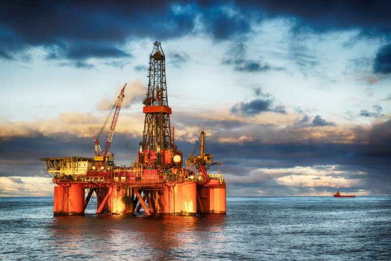 Pemex registra ganancias de 82 mil millones de pesos en la primera mitad de 2023