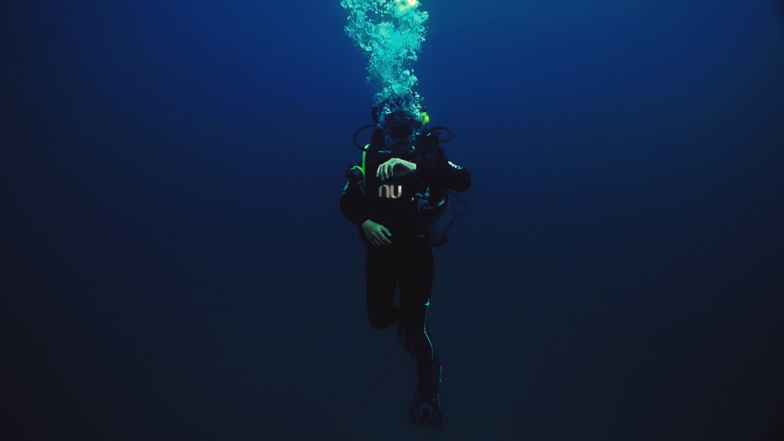 Celebra México nuevo GUINNESS WORLD RECORDS™ por hazaña digital a 20 metros bajo el mar 