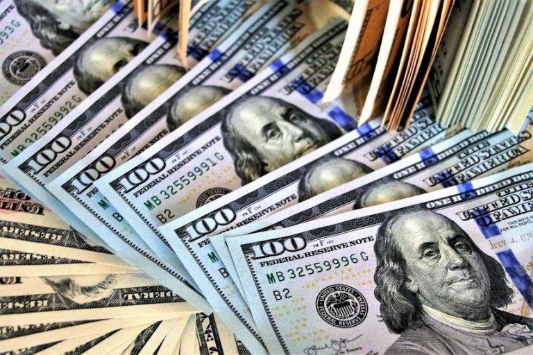 El Dólar se vende en 17.78 pesos a la venta  hoy viernes