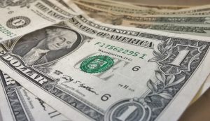 El Dólar se vende 20.15 pesos