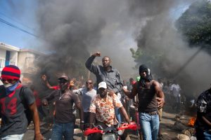 Embajada mexicana llama a connacionales a reunirse y abandonar Haití ante violencia