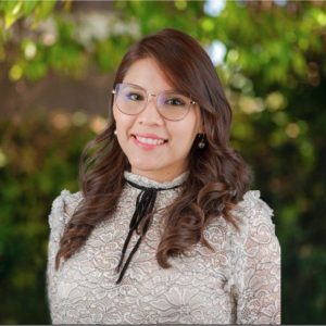 Mujeres abren camino a la electromovilidad: Nhiura Coaquira