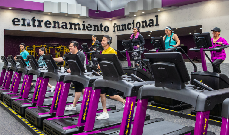 Planet Fitness llega a Guadalajara con su primera ubicación, introduciendo La Zona Libre de Críticas