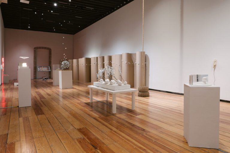 Home  Cultura Todos llegaremos al cielo es la exposición número 30 de Claire Becker con la que celebra en México 30 años de ser escultora