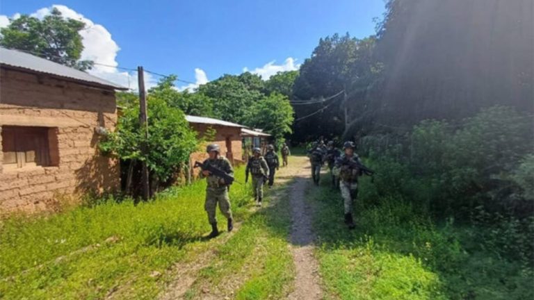 Cerca de 400 habitantes de Chicomuselo buscan refugio tras ataque