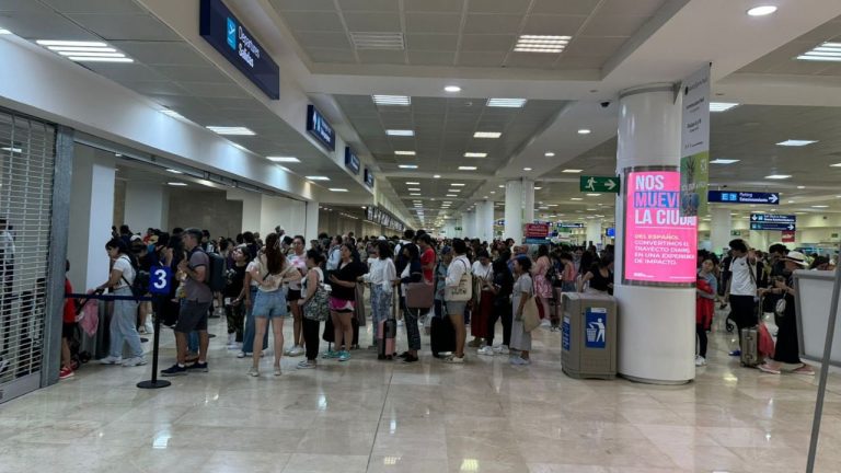Cancelan 348 vuelos en Cancún por “Beryl”; Tren Maya para servicio