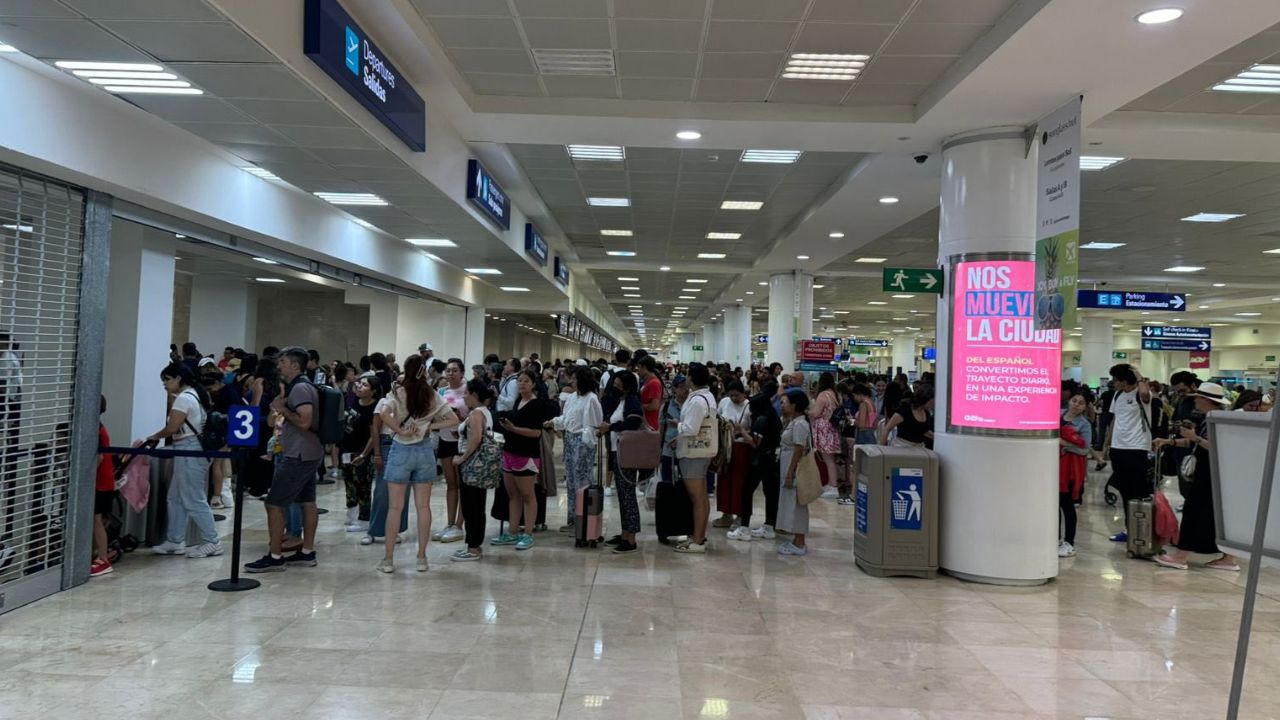 Cancelan 348 vuelos en Cancún por “Beryl”; Tren Maya para servicio