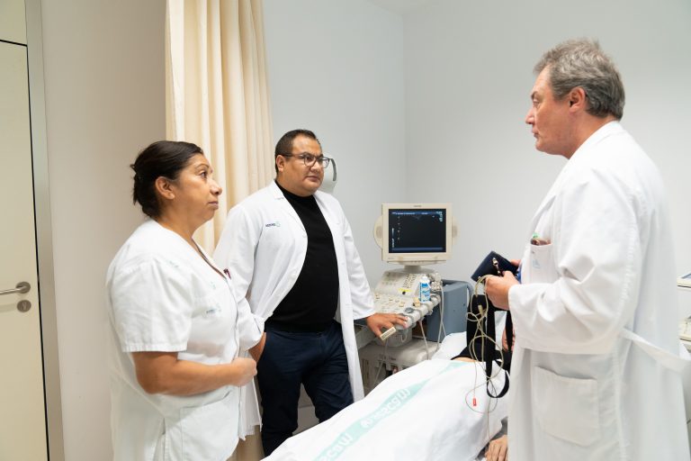 Iberdrola México lanza becas de especialización en urología para personal médico y de enfermería