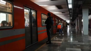 Clara Brugada reprueba en garantizar seguridad en el metro CDMX