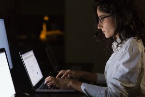 En Ciberseguridad, el factor humano es el eslabón más débil o la primera línea de defensa
