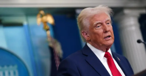Trump amenaza con bombardeo si Irán falla en acuerdo de paz