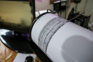 Activan alerta de tsunami por el terremoto de magnitud 7,1 en el este de Tonga