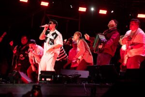 GRUPO FIRME PRESENTA NUEVO DISCO INÉDITO Y CONMOCIONA AL PÚBLICO EN EL ARRANQUE DE SU GIRA NACIONAL