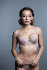 Hanes Brands refuerza su liderazgo en moda interior con las tendencias de primavera-verano 2025