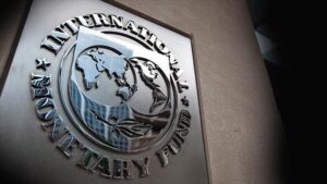 Economía mundial crecerá un 2.8% lastrada por aranceles de Trump: FMI