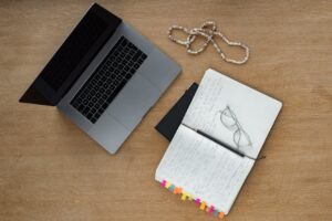 Ventajas de estudiar en línea para ser más competitivo por la UMAD