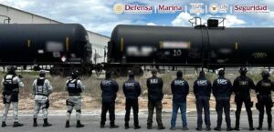 Aseguran 15 millones de litros de combustible en Coahuila