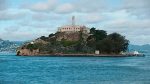 Trump estudia la reactivación de la famosa prisión de Alcatraz