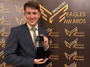 Lazza Global obtiene doble Premio Internacional por su Innovación en Inteligencia Artificial