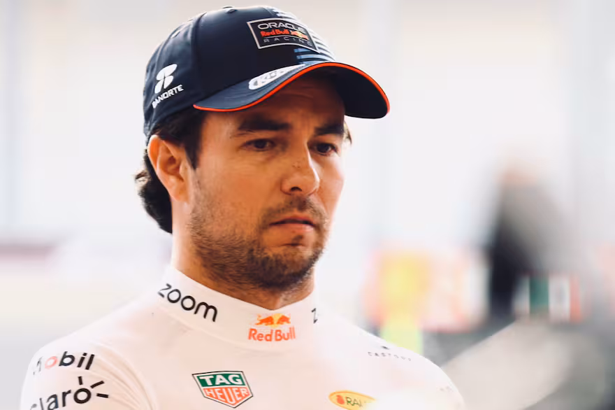 Checo Pérez vuelve a F1 2026: lista completa de pilotos y equipos para la nueva temporada