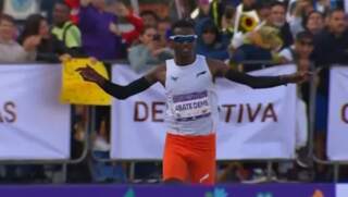 Etíope Tadu Abate Deme conquista el Maratón de la Ciudad de México 2025