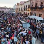 Sheinbaum reúne a 50 mil personas en primer día de gira