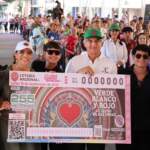 Lotería Nacional lleva a Nuevo Laredo el Sorteo «México con M de Migrante» para honrar a las y los mexicanos en el extranjero