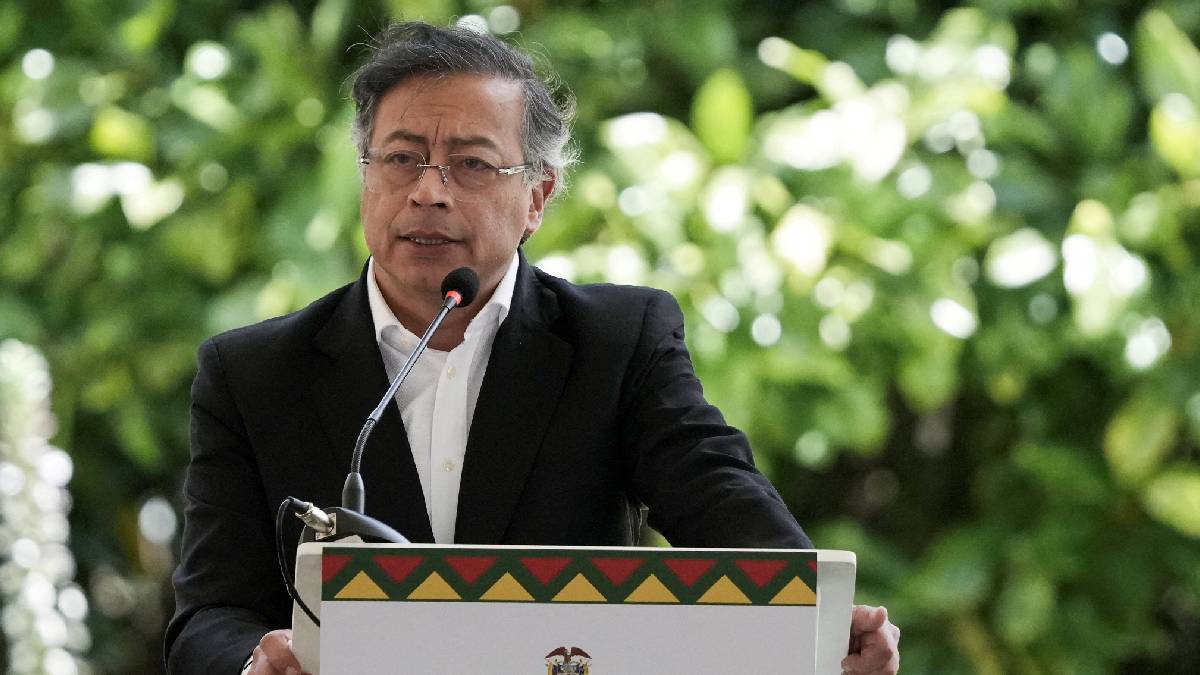 Petro respondió en X tras la revocación de su visa al gobierno de EU