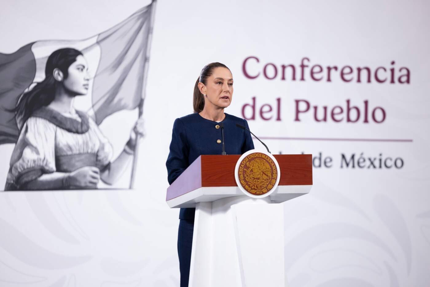 Sheinbaum critica relanzamiento del PAN en medio de emergencia por lluvias