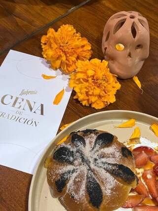 Bohemia honra la tradición mexicana con su Pan de Muerto artesanal