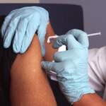 Vacunación universal contra la influenza: protege, reduce riesgos y genera ahorros