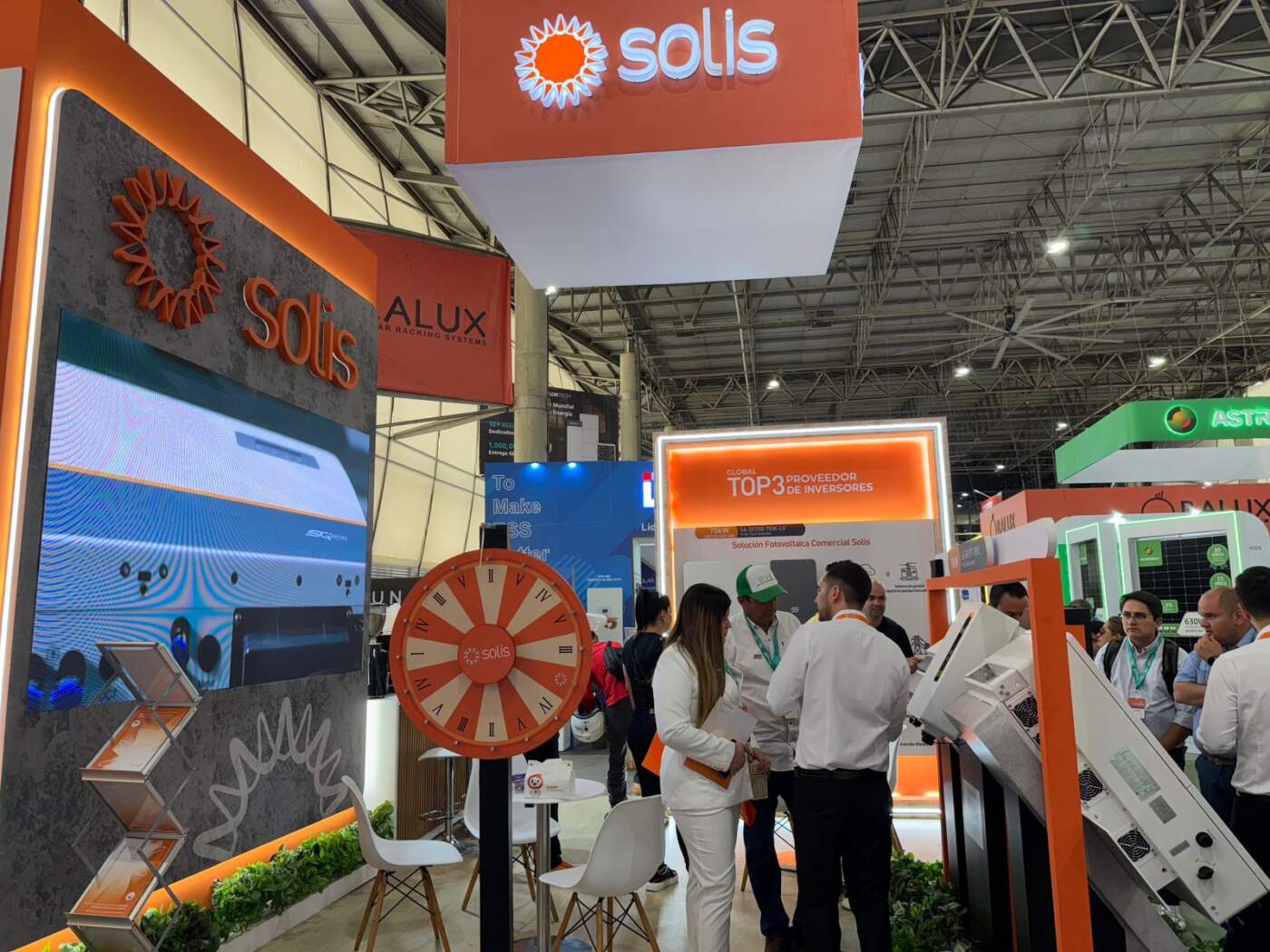 SOLIS PRESENTA EL INVERSOR HÍBRIDO SOLARATOR DE 125 KW EN EXPOSOLAR COLOMBIA 2025
