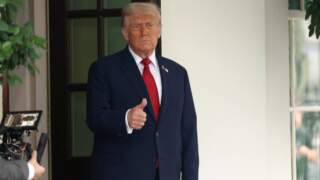 Trump y Congreso cobran mientras miles de trabajadores quedan sin quincena