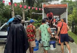 Más de 150 mil evacuados en Filipinas ante inminente llegada de tifón