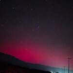 La aurora boreal sorprende con su brillo desde el norte del país