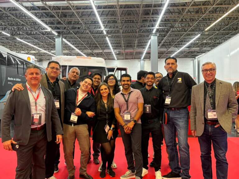 Industrias Zubiría presenta sus soluciones de movilidad eléctrica en Expo Transporte 2025