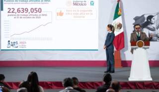 Gobierno de México: Empleo afiliado al IMSS registra cifra récord con 22 millones 639 mil 50 puestos de trabajo al 31 de octubre