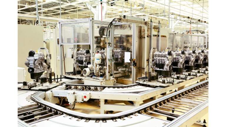 INA y la Red de Clústeres Automotrices firman una alianza estratégica para fortalecer la industria de autopartes en México