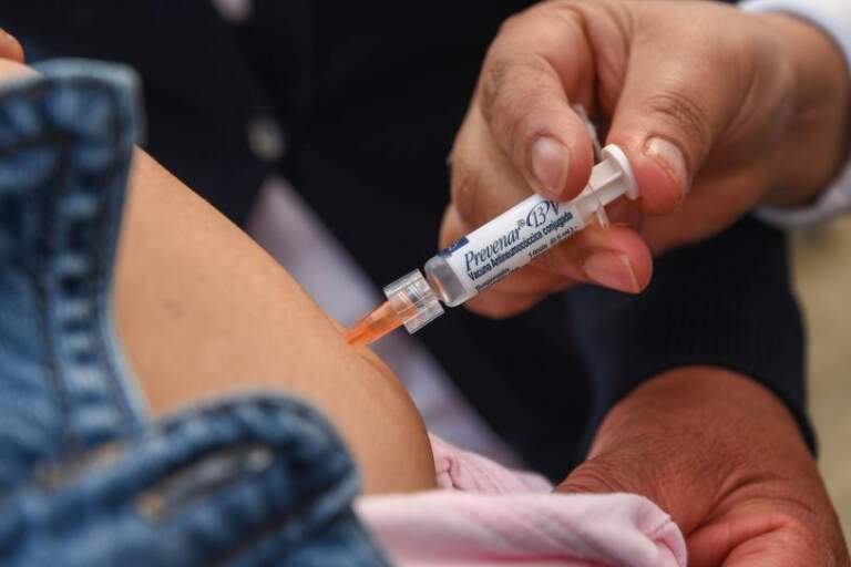 Ante brote de sarampión, Ssa adelanta «dosis cero»; 4 estados, con mayor número de casos