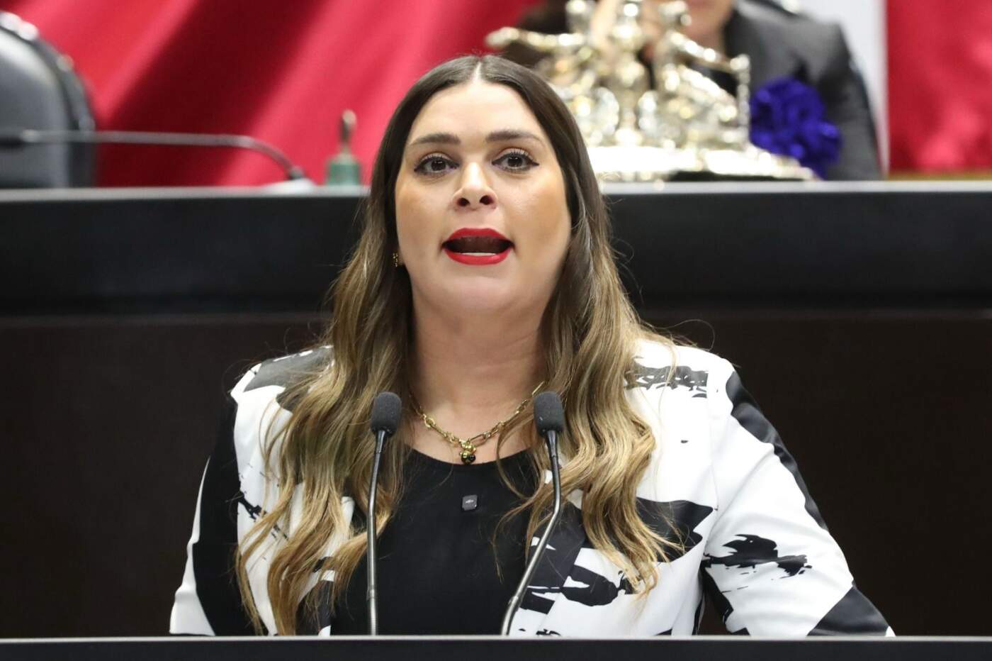 Proponen deducir el Impuesto Sobre la Renta en gastos médicos veterinarios para animales de compañía