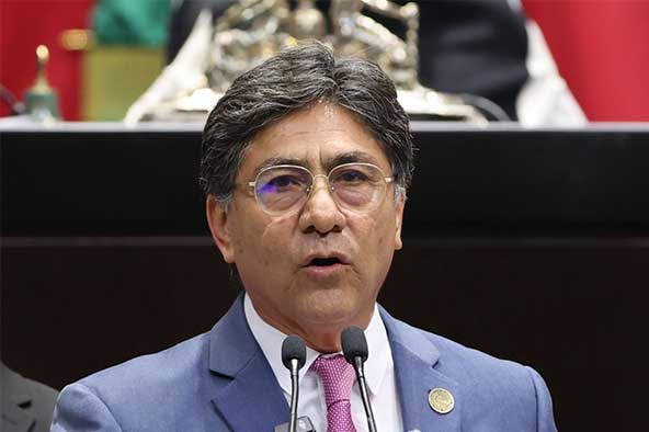 Impulsan reforma constitucional para que el Congreso regule el uso de la inteligencia artificial y dispositivos afines