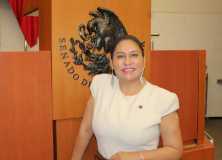 Ana Lilia Rivera reconoce impulso educativo de Claudia Sheinbaum como apuesta estratégica por la juventud